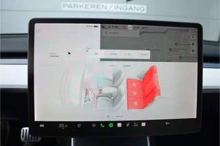 Tesla Model 3 – thumbnail 19
