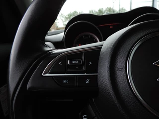Suzuki Swift – thumbnail 23