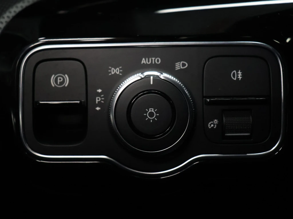 Mercedes-Benz CLA – foto 13