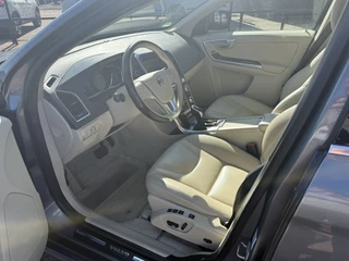 Volvo XC60 – thumbnail 23