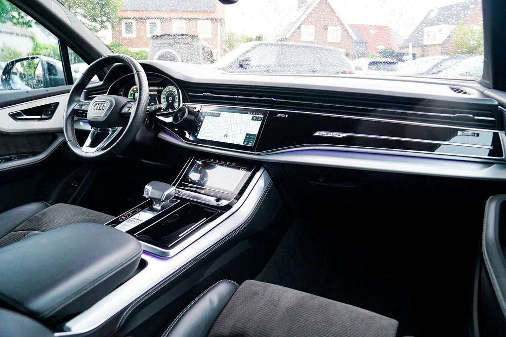 Audi Q7 – foto 19