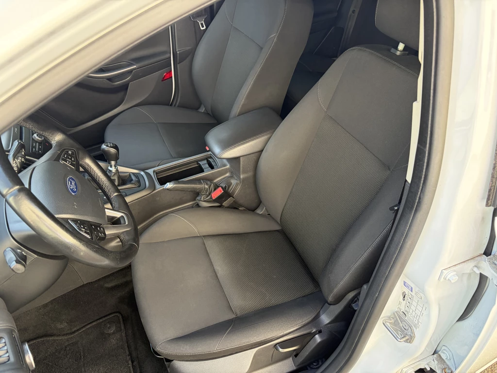 Ford Focus – foto 14