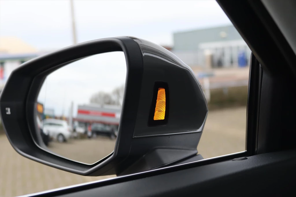 Audi Q3 – foto 43