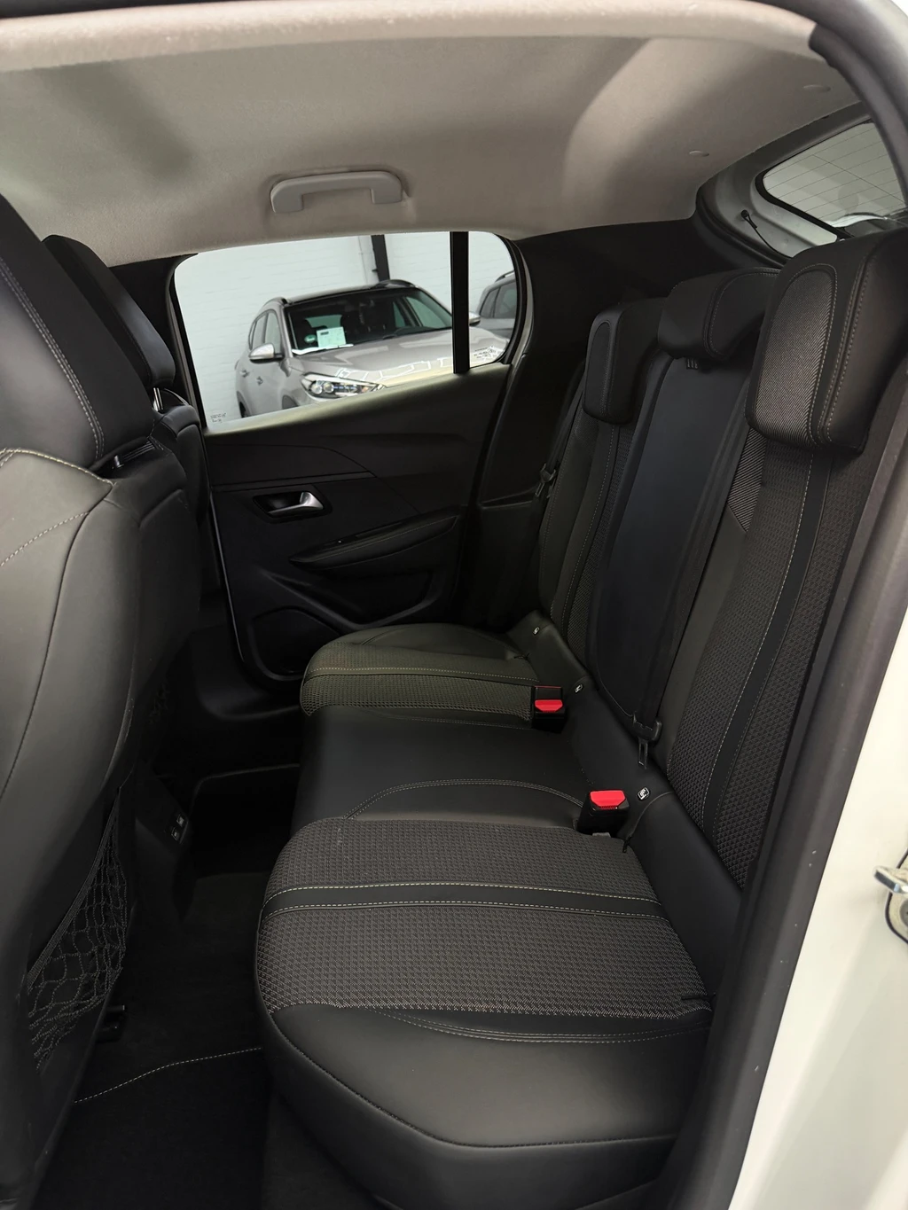 Peugeot 208 – foto 14