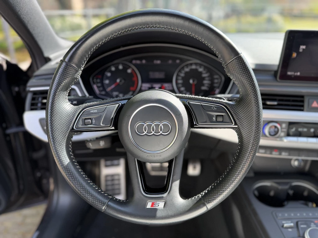 Audi A4 – foto 14
