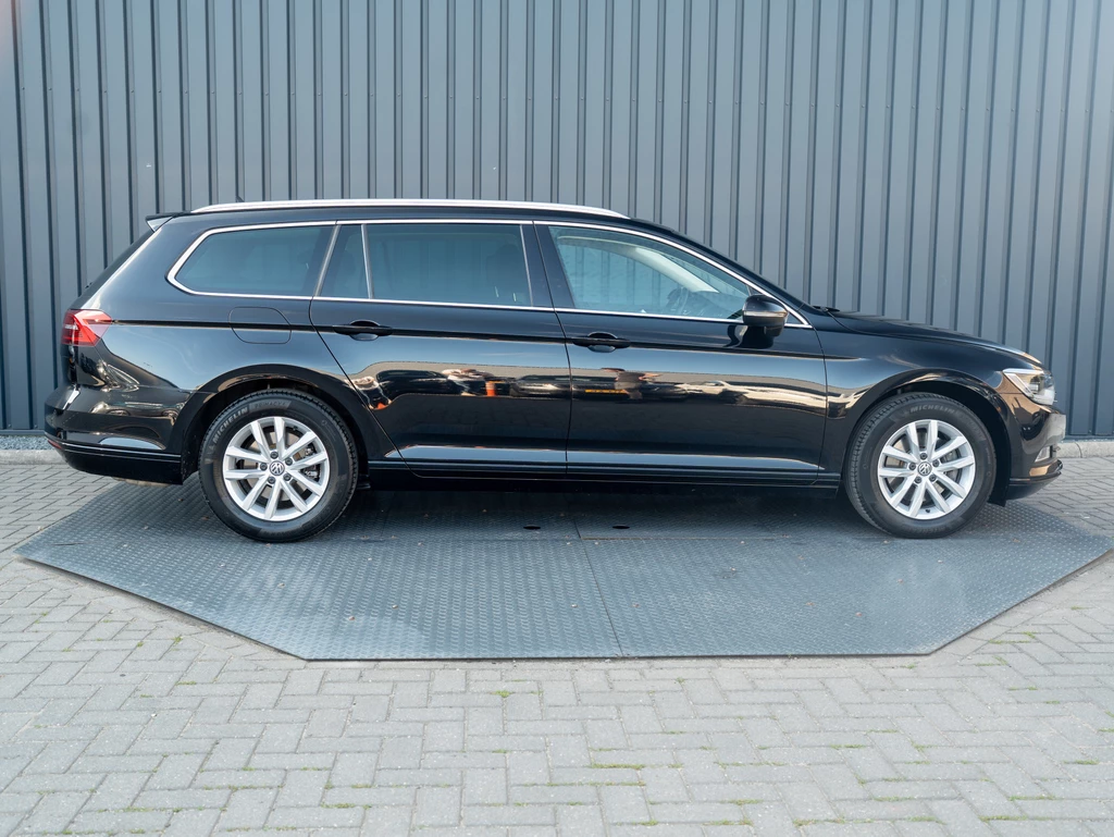 Volkswagen Passat – foto 12