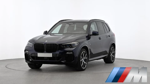 BMW X5 xDrive45e M-Sport|PANO|HuD|DEALEROND|SOFTCLOSE
