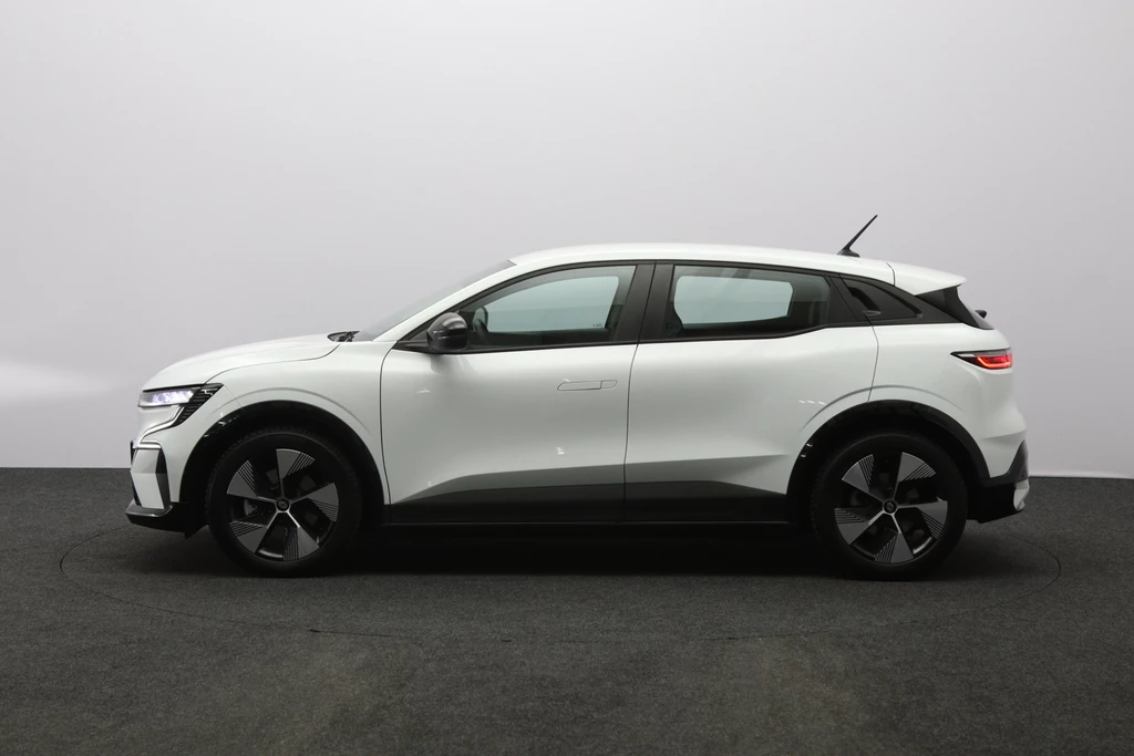 Renault Megane E-Tech – foto 3