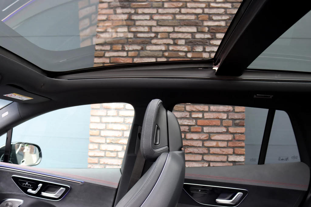 Mercedes-Benz EQE – foto 11