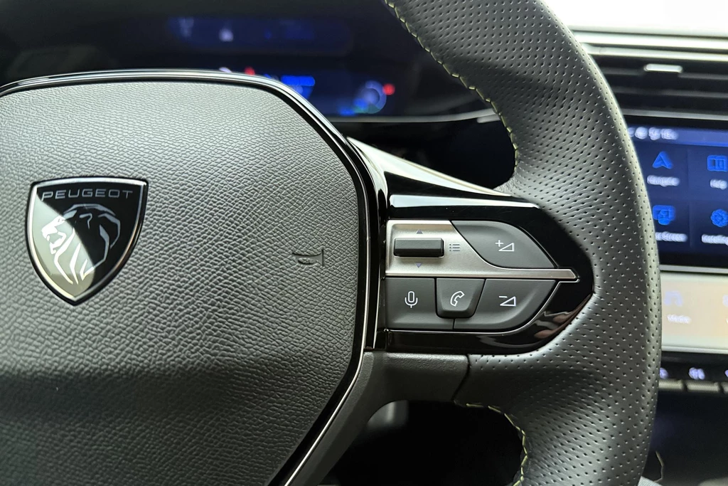 Peugeot e-308 – foto 20