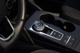 Ford Kuga – thumbnail 24