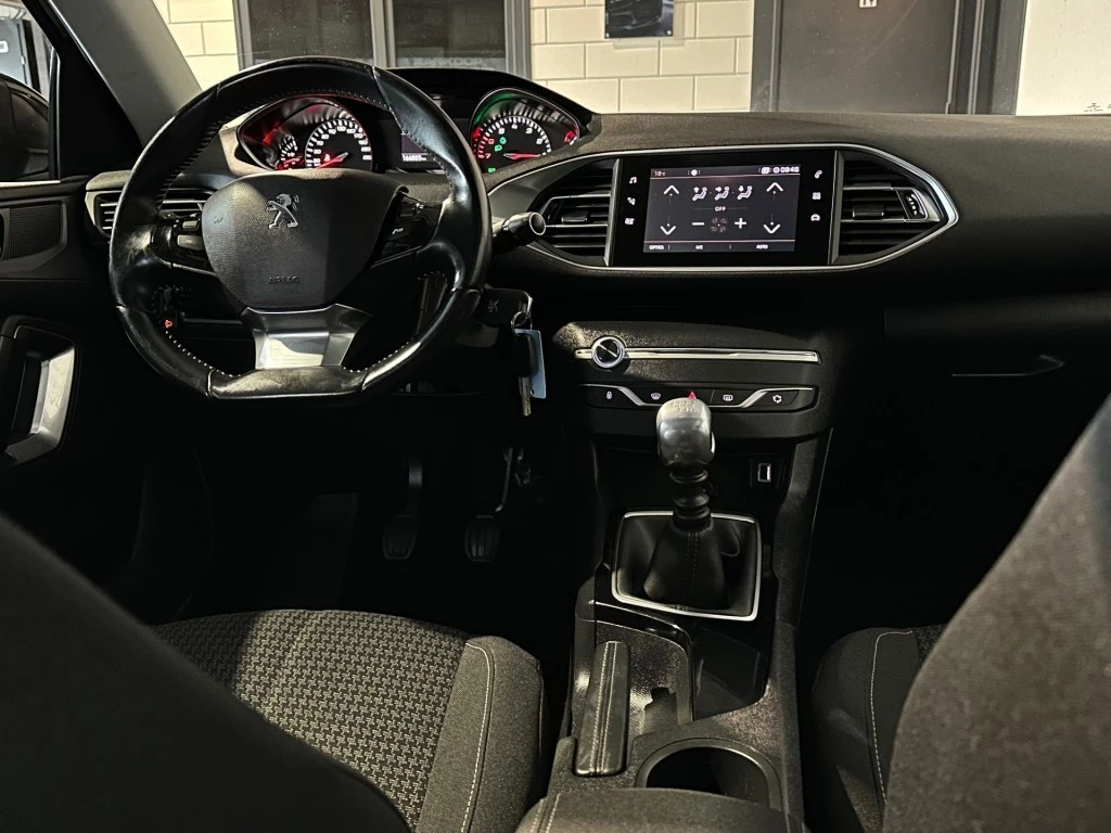 Peugeot 308 – foto 17