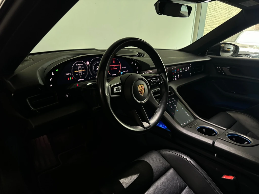 Porsche Taycan – foto 12
