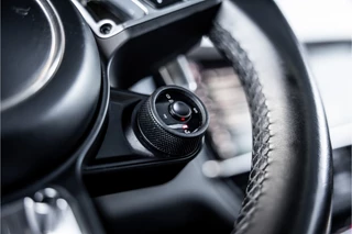 Porsche Cayenne – thumbnail 30