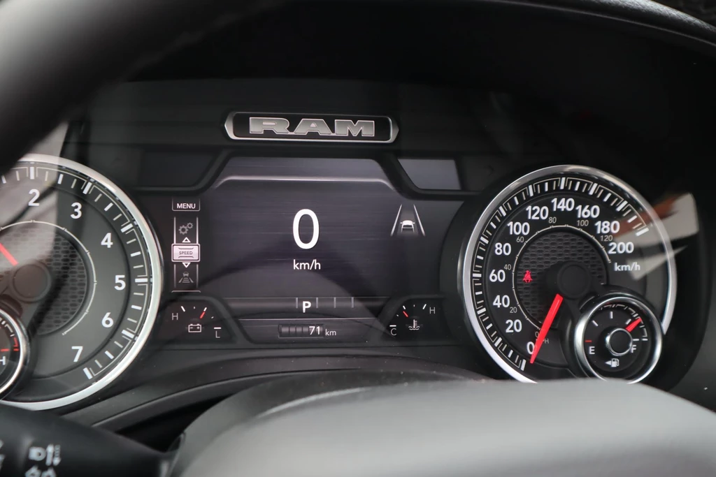 Dodge Ram 1500 – foto 24