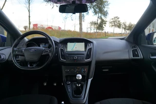 Ford Focus – thumbnail 17