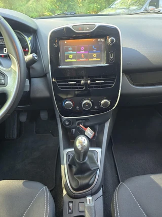 Renault Clio – thumbnail 26