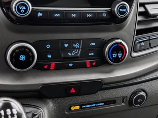 Ford Transit Custom – thumbnail 24
