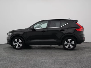 Volvo XC40 – thumbnail 3