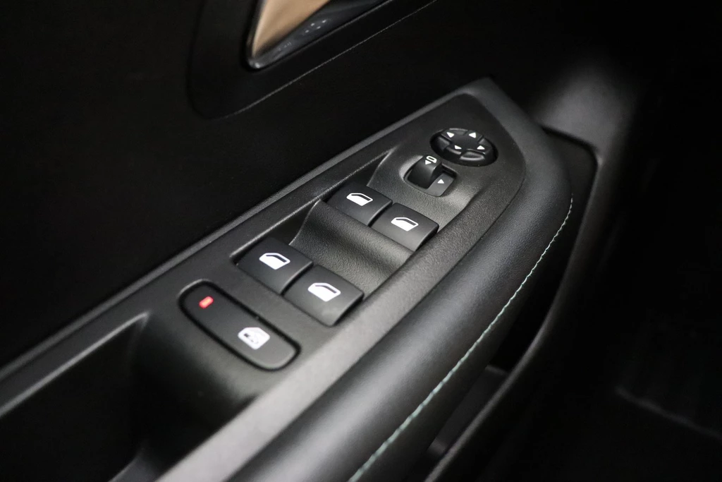 Peugeot 208 – foto 17