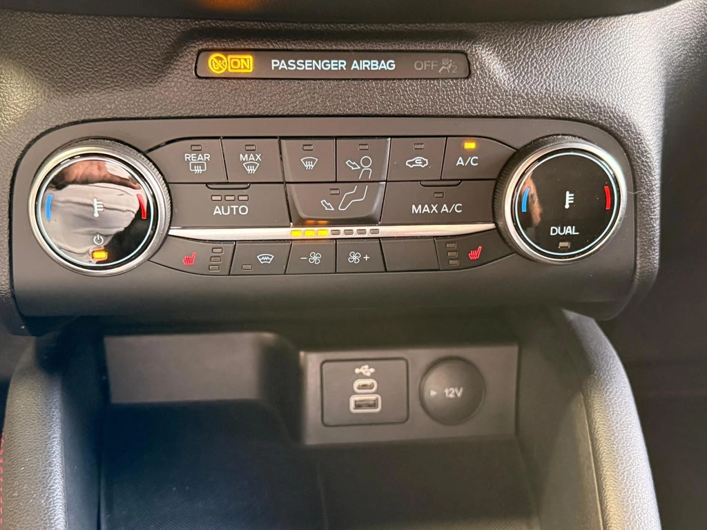 Ford Kuga – foto 19