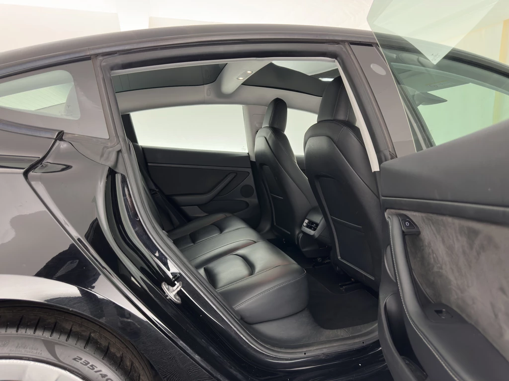 Tesla Model 3 – foto 13