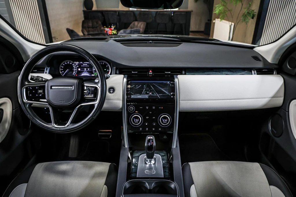 Land Rover Discovery Sport – foto 12