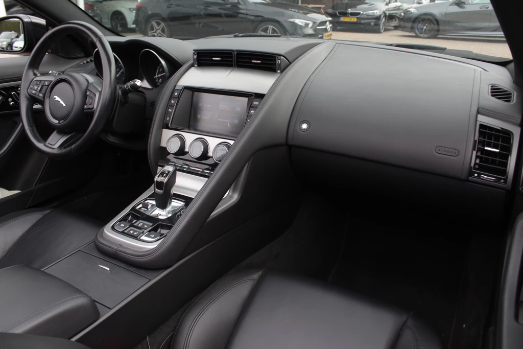 Jaguar F-Type – foto 15