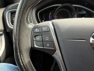 Volvo V40 – thumbnail 15