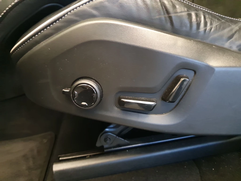 Volvo XC90 – foto 23