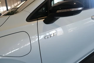 Volkswagen Golf – thumbnail 12