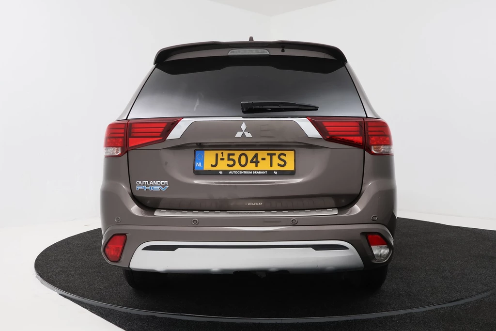 Mitsubishi Outlander – foto 4