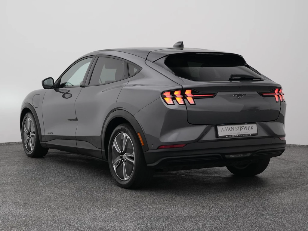 Ford Mustang Mach-E – foto 4