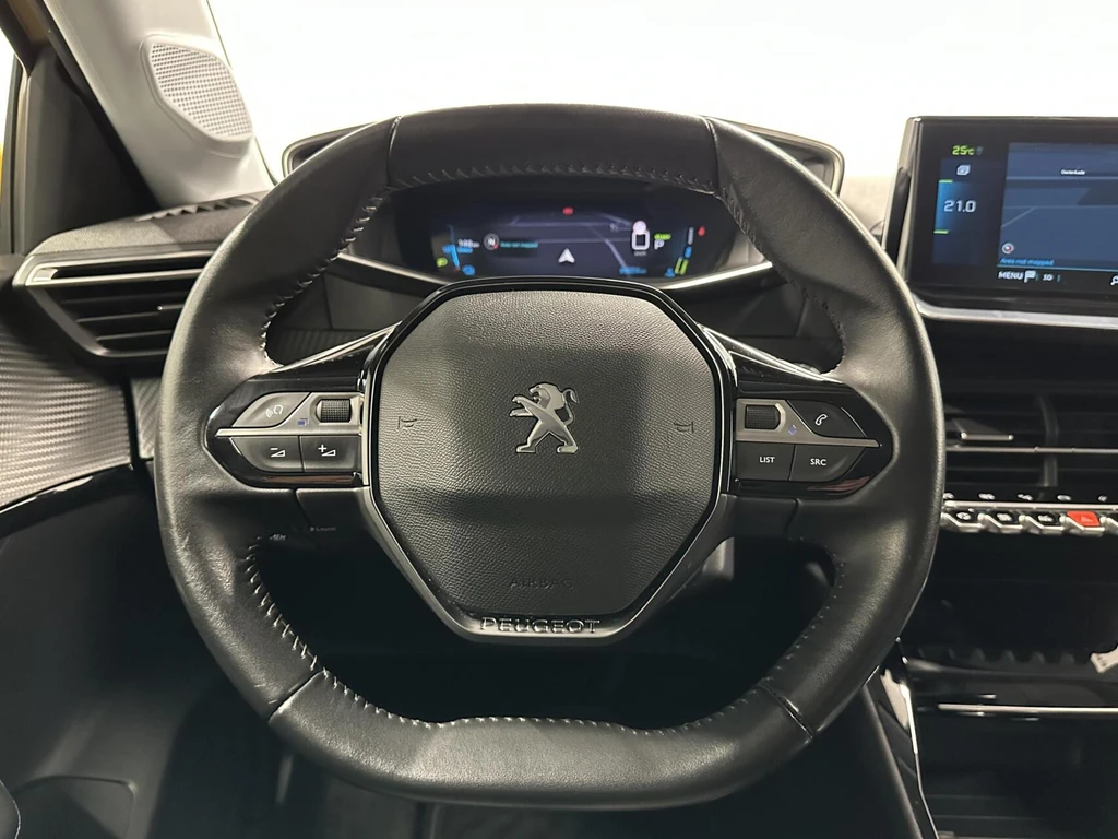 Peugeot e-208 – foto 18
