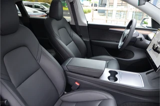 Tesla Model Y – thumbnail 7