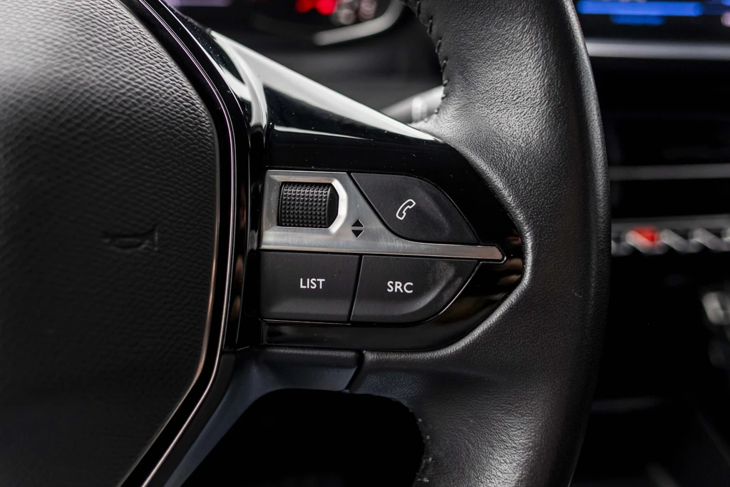 Peugeot 208 – foto 26