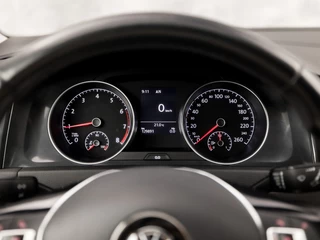 Volkswagen Golf – thumbnail 23
