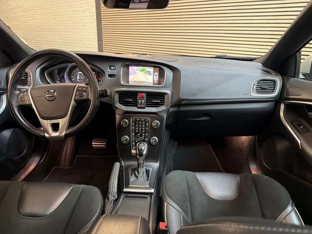 Volvo V40 – foto 14