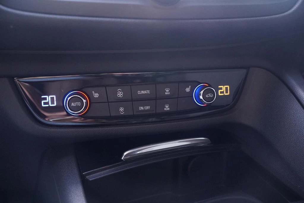 Opel Insignia – foto 28