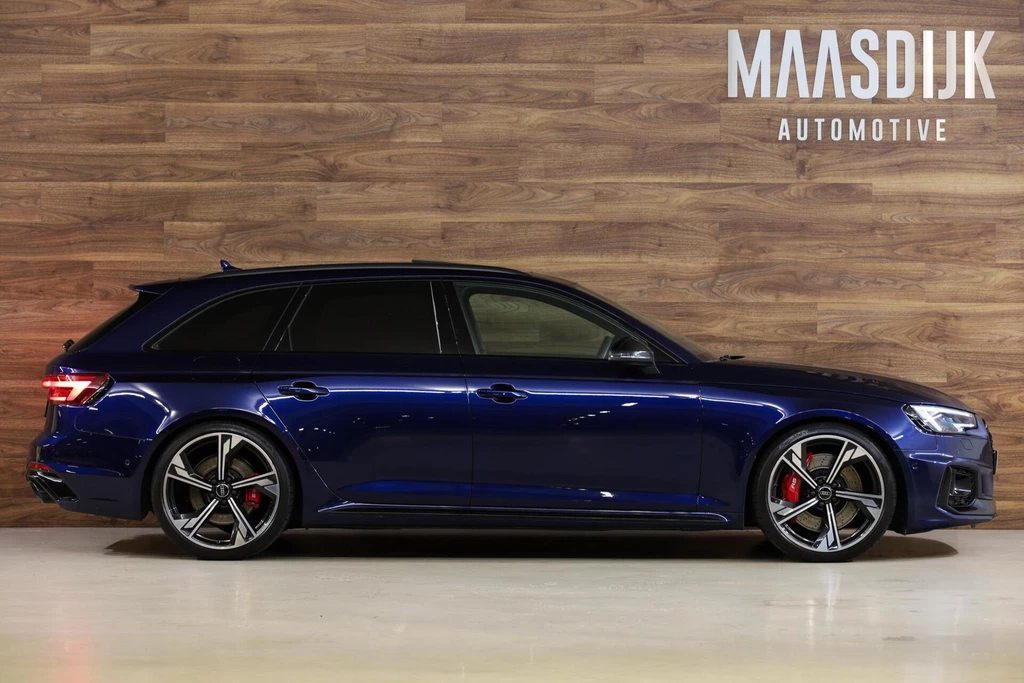 Audi RS4 – foto 8