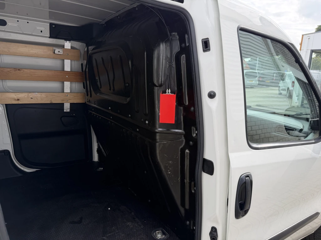 Opel Combo – foto 13