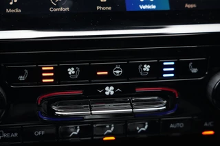 Jeep Grand Cherokee – thumbnail 16
