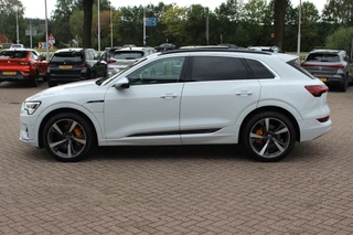 Audi e-tron – thumbnail 2
