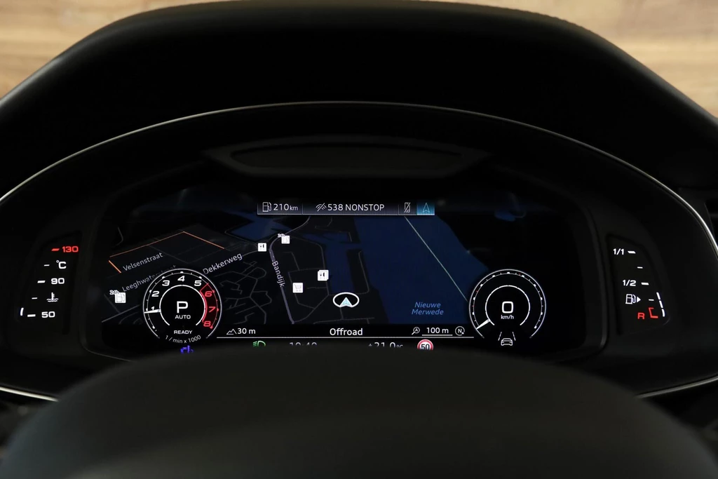 Audi RSQ8 – foto 29