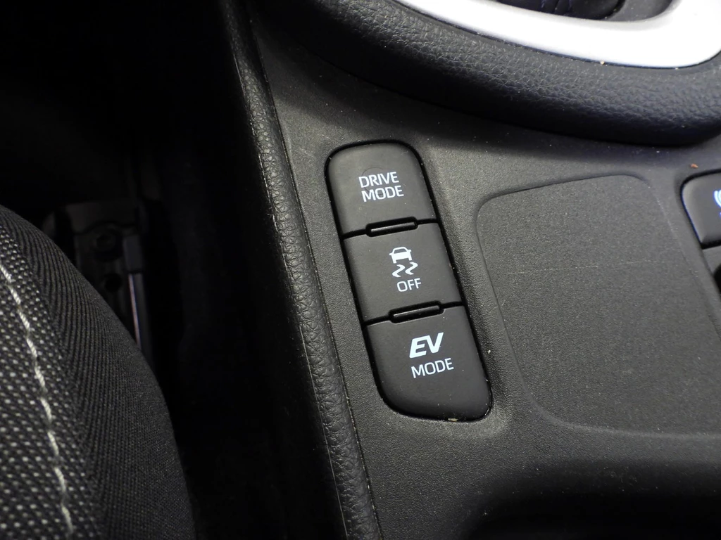 Toyota Yaris – foto 21