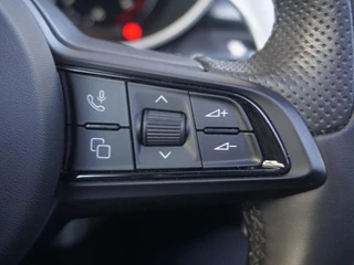 Alfa Romeo Stelvio – thumbnail 24