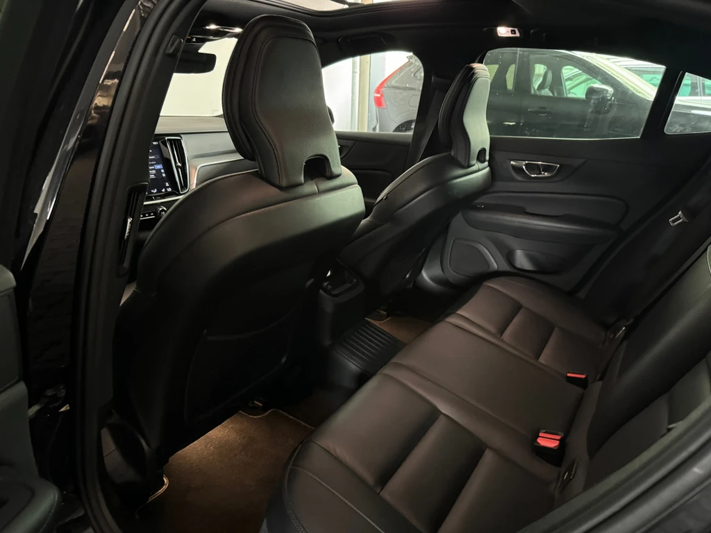 Volvo S60 – foto 29