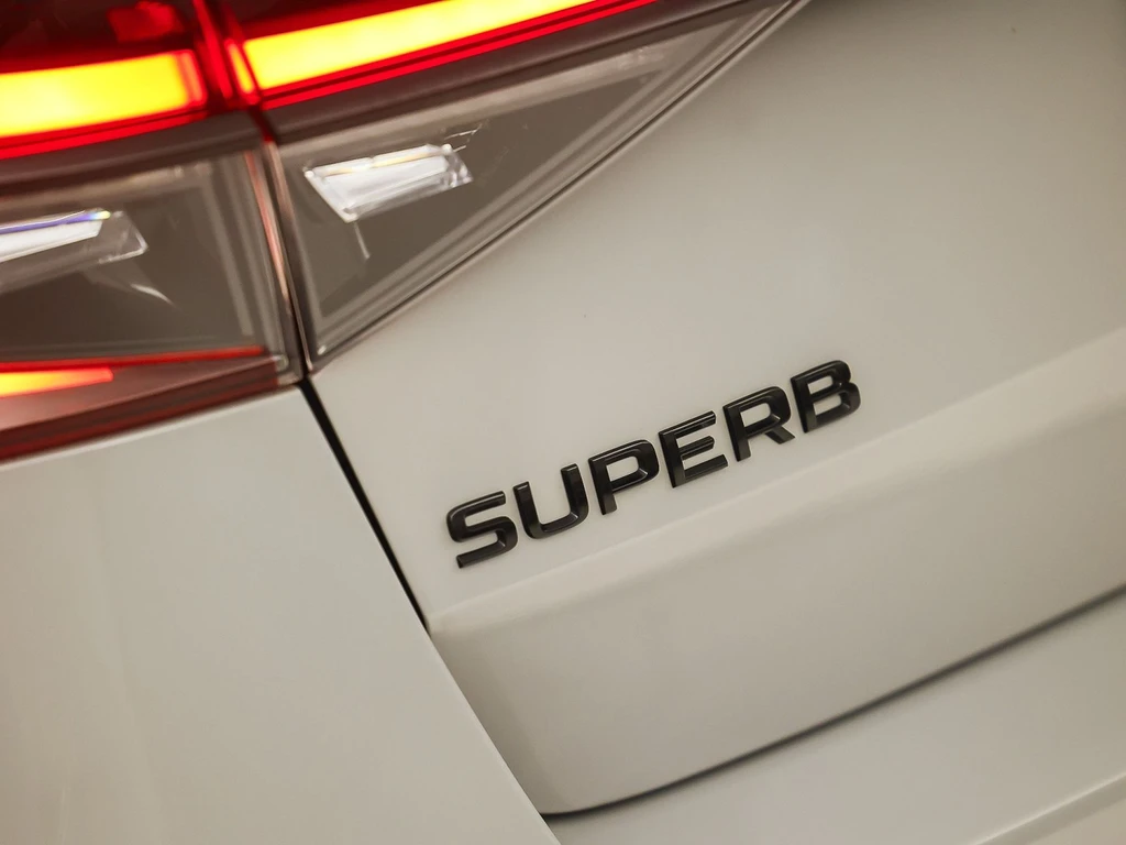 Škoda Superb – foto 41