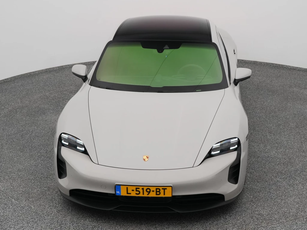 Porsche Taycan – foto 15