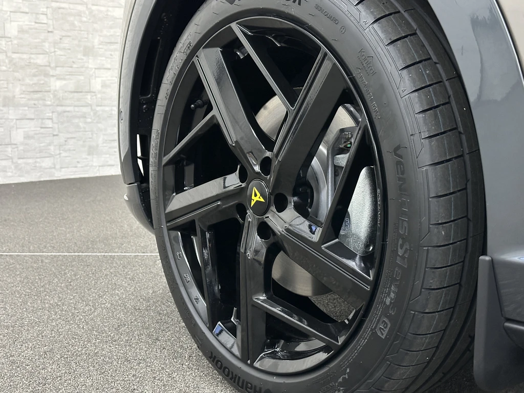 CUPRA Tavascan – foto 22